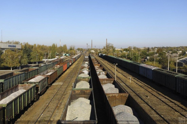 Загроза зупинки вантажних перевезень у прифронтових регіонах